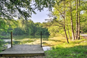 Cabin with Hot Tub and Game Room, 5 Mi to Gatlinburg!